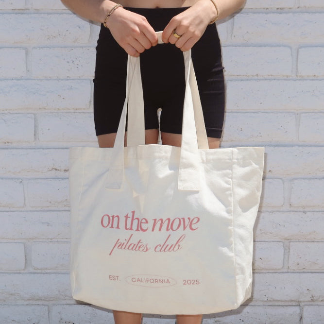ON THE MOVE CLUB TOTE BAG
